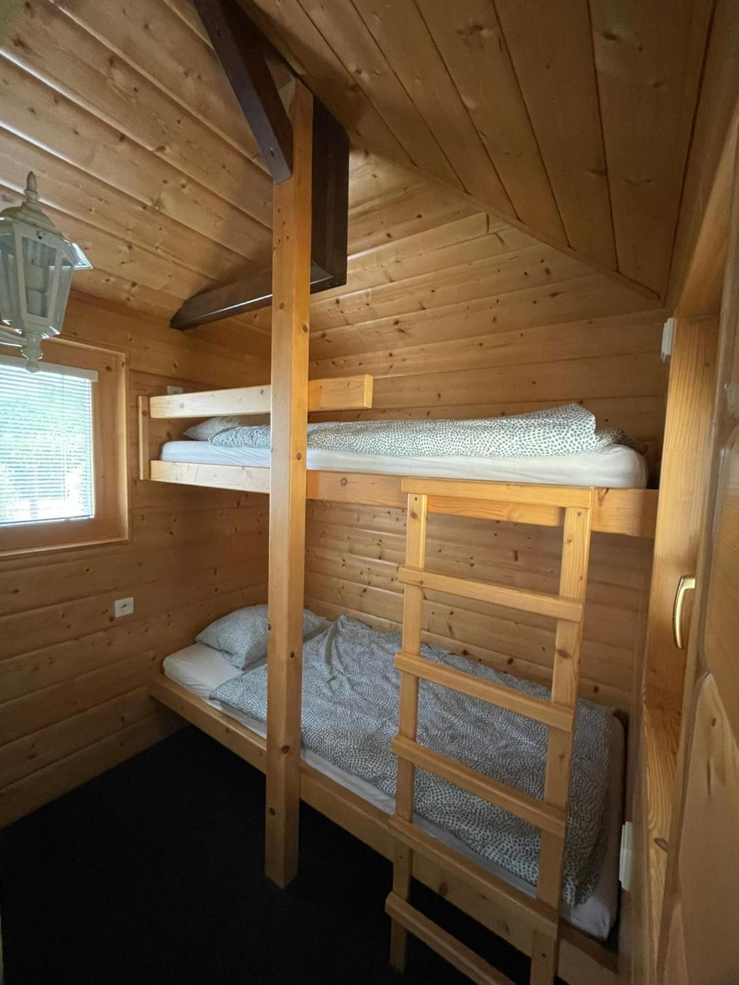 Ubytovani Okruzni 396 Sezimovo Ústí Exterior foto